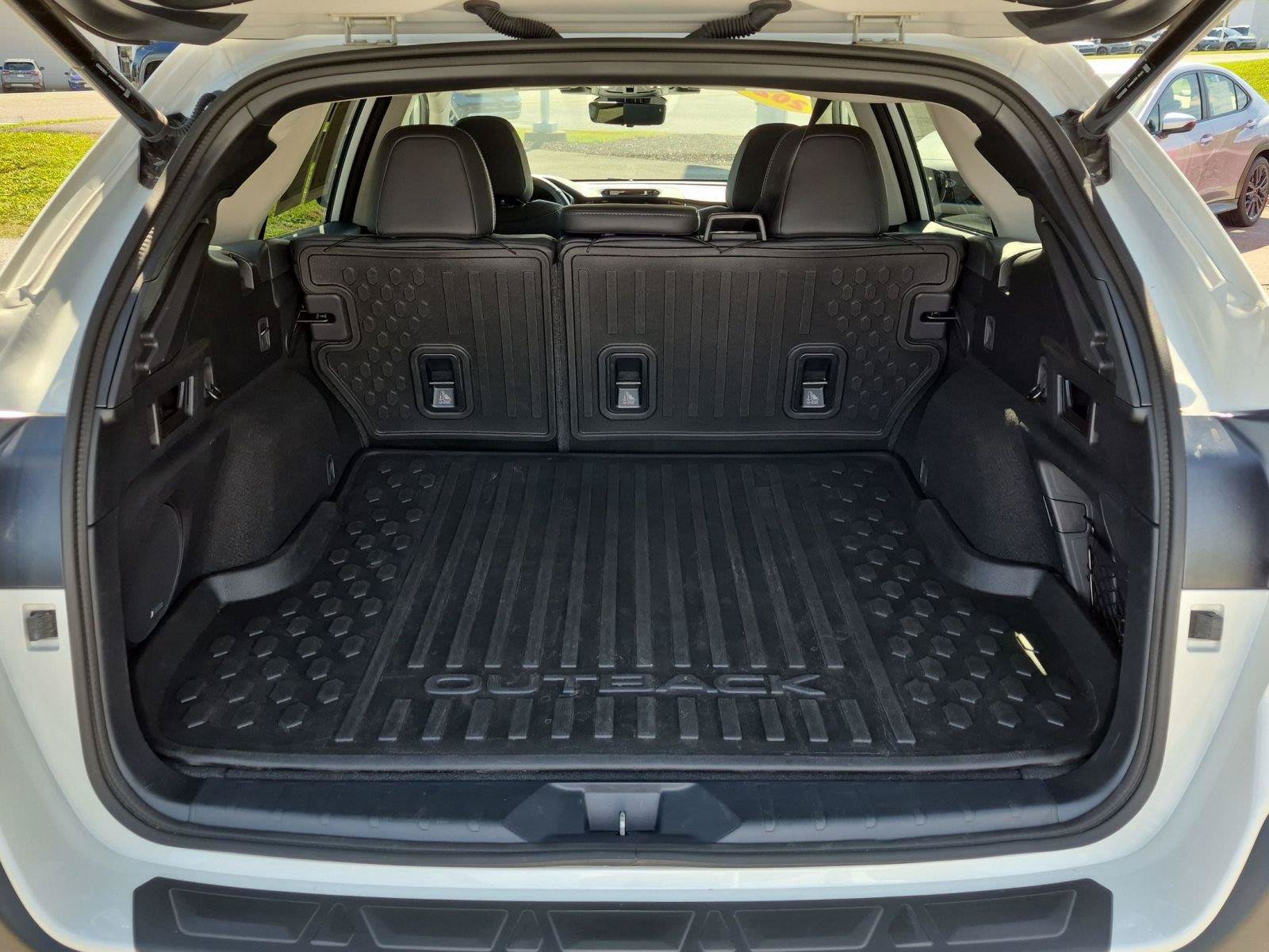 Certified 2024 Subaru Outback Touring XT AWD/4WD image 28