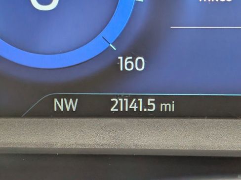 Used 2022 Ford Escape SEL w/ Technology Package image 19