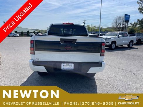 Used 2025 Nissan Frontier PRO-4X AWD/4WD image 46