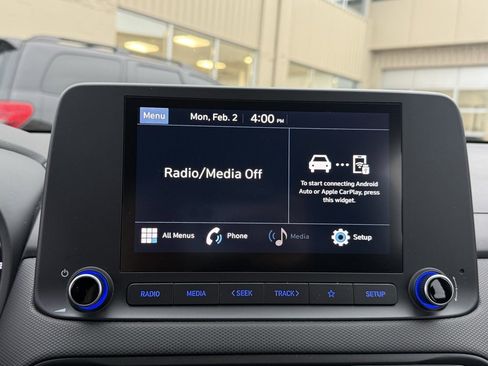 Used 2022 Hyundai Kona SE image 7