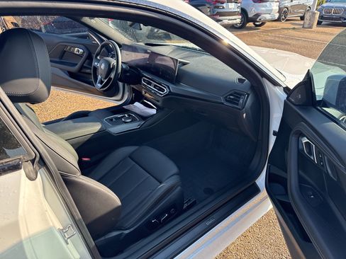Used 2024 BMW 230i Coupe w/ Premium Package image 16