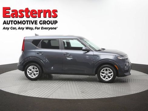 Used 2022 Kia Soul LX w/ Technology Package FWD image 44