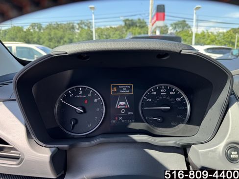 Used 2025 Subaru Crosstrek 2.5i Limited AWD/4WD image 22