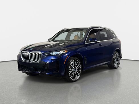 Used 2024 BMW X5 xDrive40i AWD/4WD image 7
