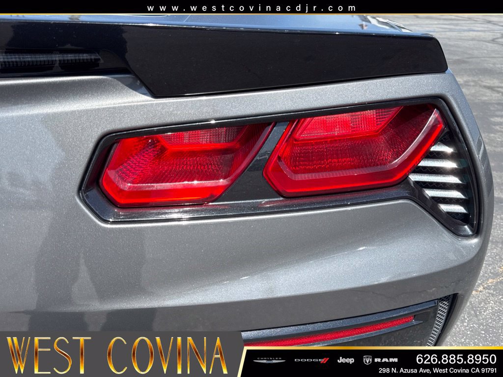 Used 2015 Chevrolet Corvette Stingray Coupe w/ Battery Protection Package RWD image 17