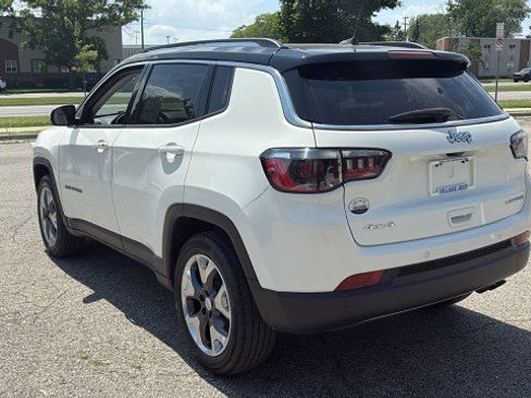 Used 2021 Jeep Compass Limited w/ Sun and Sound Group image 4
