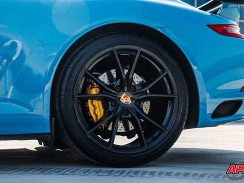 Used 2017 Porsche 911 Carrera image 56