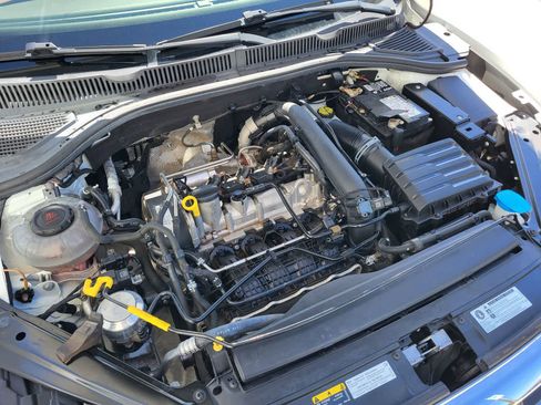 Used 2019 Volkswagen Jetta SEL Premium FWD image 30