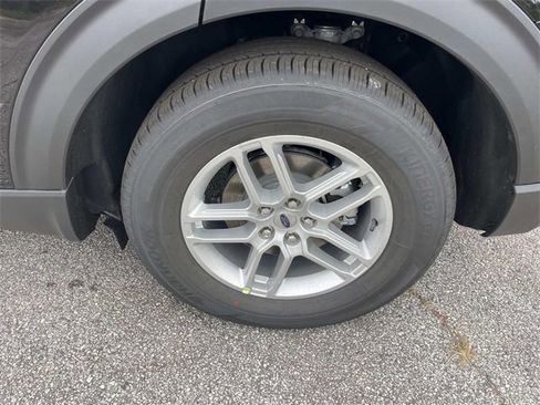 New 2025 Ford Explorer Active w/ Active Comfort Package image 21