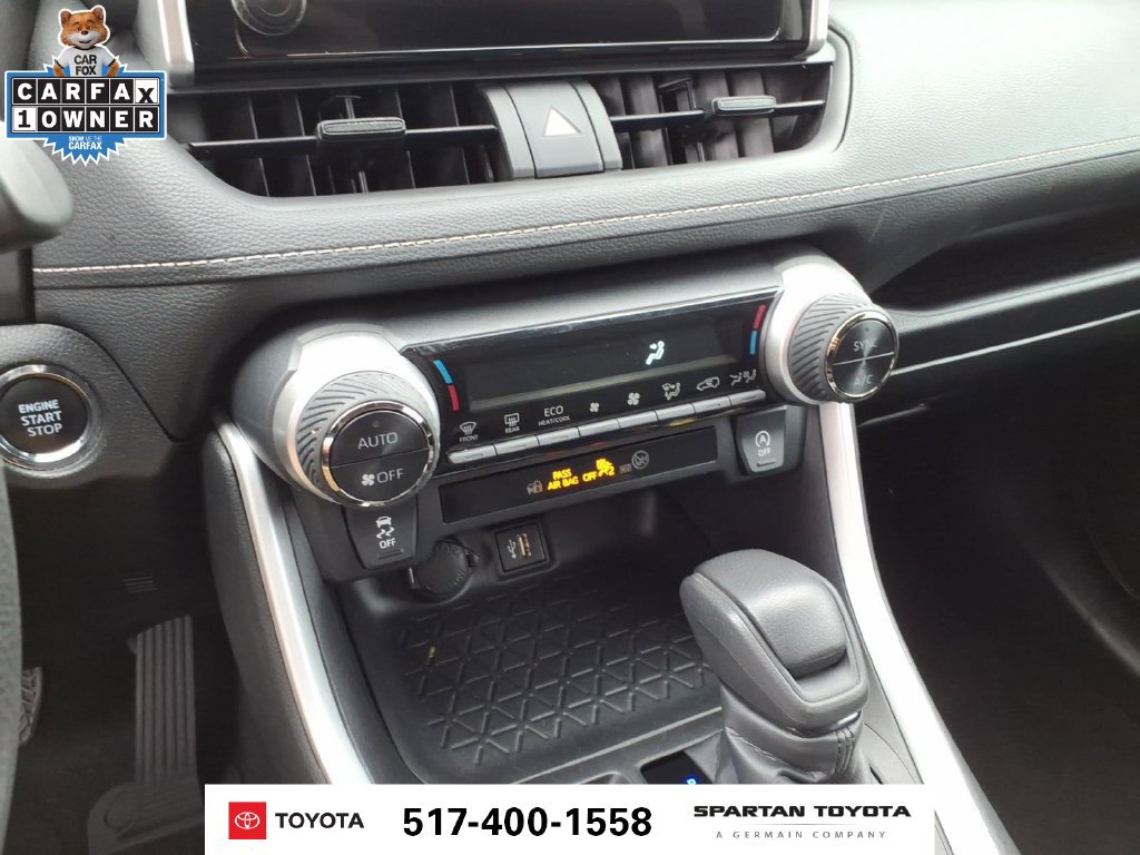 Used 2024 Toyota RAV4 XLE FWD image 21