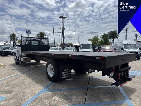 Certified 2022 Ford F650 2WD Regular Cab Super Duty image 7