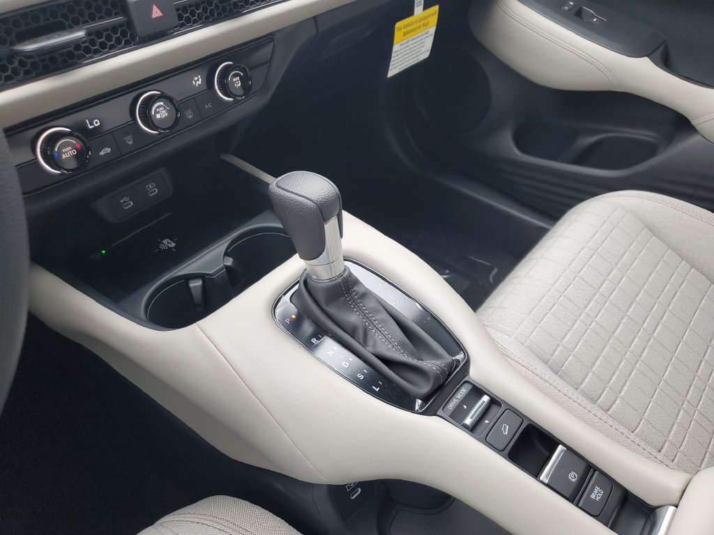 New 2027 Honda HR-V LX image 18