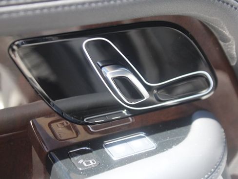 Used 2021 Land Rover Range Rover Westminster Edition image 34