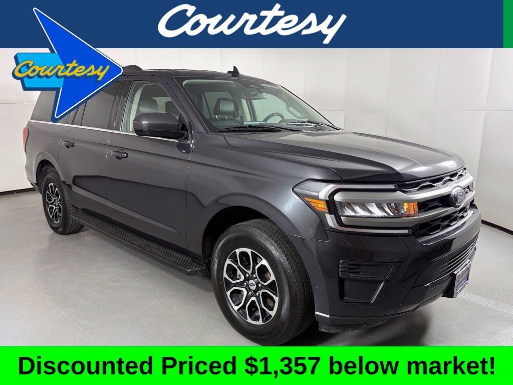 Used 2024 Ford Expedition Max XLT AWD/4WD image 1