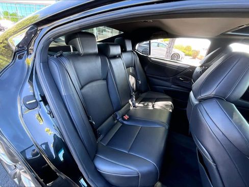 Used 2020 Lexus ES 350 F Sport w/ Accessory Package FWD image 20