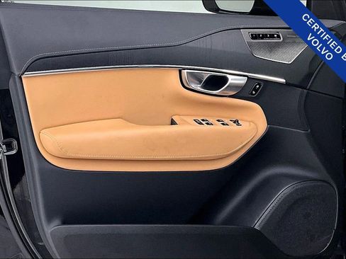 Certified 2024 Volvo XC90 B6 Ultimate w/ Protection Package Premier image 23