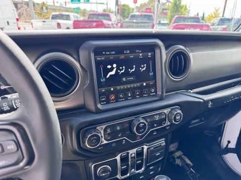 Used 2023 Jeep Wrangler Unlimited w/ Cold Weather Group AWD/4WD image 25