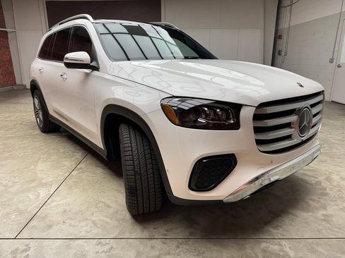 New 2025 Mercedes-Benz GLS 450 4MATIC image 7