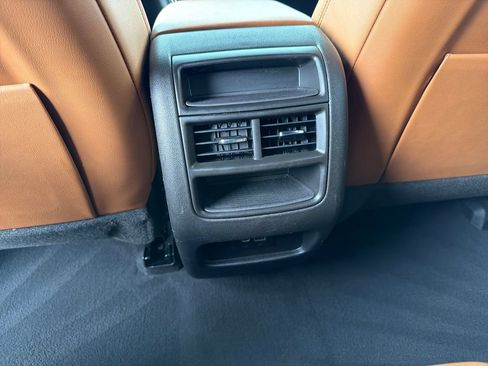 Certified 2023 Cadillac XT5 Premium Luxury AWD/4WD image 13