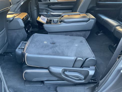 Used 2024 Jeep Grand Wagoneer L Series III image 49