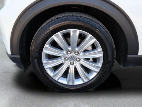 Used 2024 Ford Explorer King Ranch w/ Technology Package image 9