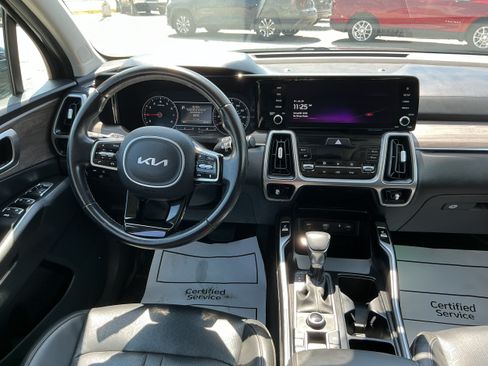 Used 2023 Kia Sorento X-Line EX AWD/4WD image 8
