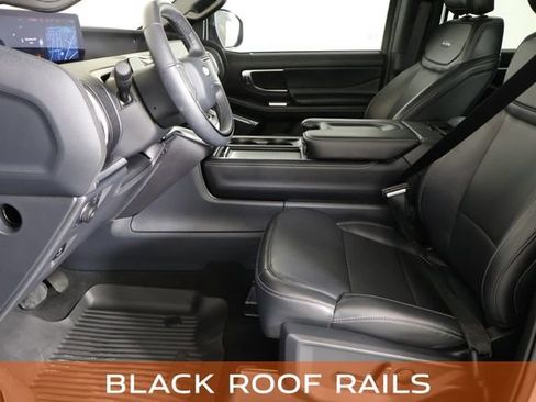 Used 2025 Ford Expedition Platinum w/ Stealth Appearance Package AWD/4WD image 26