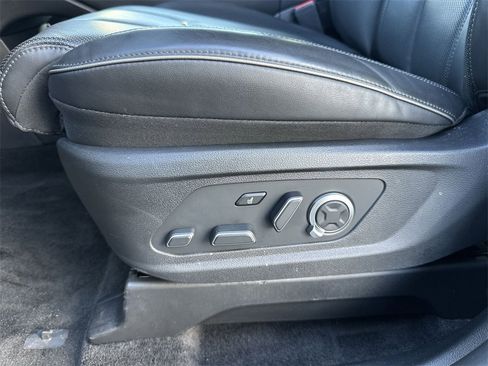 Used 2025 Hyundai Palisade Calligraphy image 12