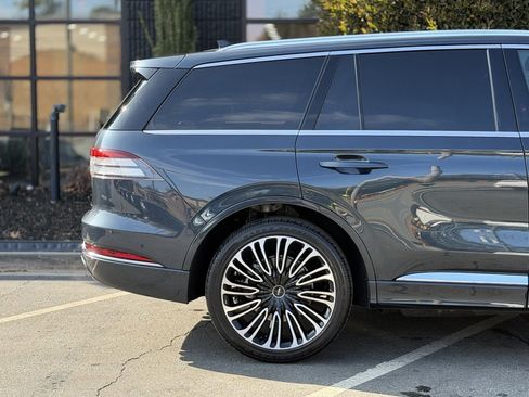 Used 2023 Lincoln Aviator Black Label image 22