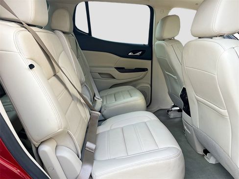 Used 2022 GMC Acadia Denali w/ Denali Ultimate Package image 31