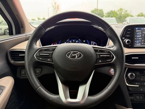 Used 2019 Hyundai Santa Fe SEL FWD image 13