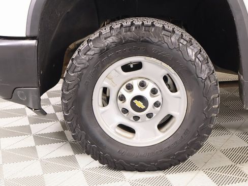 Used 2020 Chevrolet Silverado 2500 W/T w/ WT Fleet Convenience Package image 16