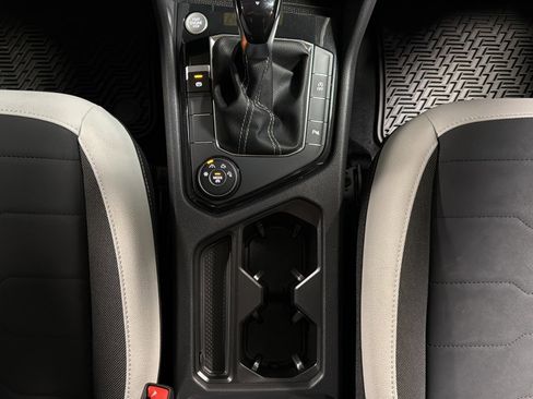 New 2026 Volkswagen Taos SE AWD/4WD image 37
