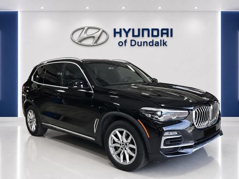 Used 2021 BMW X5 xDrive40i AWD/4WD image 1