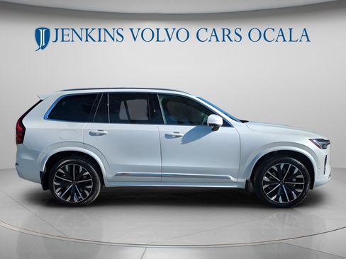 New 2026 Volvo XC90 B6 Plus w/ Protection Package Premier AWD/4WD image 2