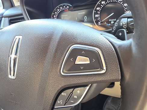 Used 2017 Lincoln MKC Reserve AWD/4WD image 42