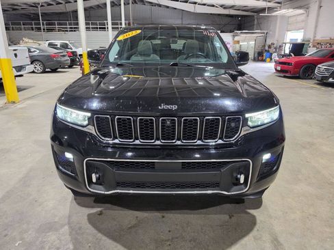 Used 2022 Jeep Grand Cherokee Overland w/ Adv Protech Group III AWD/4WD image 19
