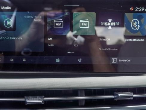 Used 2025 Hyundai Tucson SEL FWD image 25