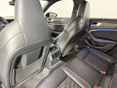 Used 2021 Audi RS 6 image 23