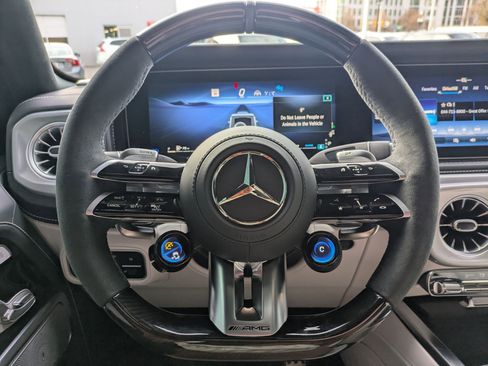 Used 2025 Mercedes-Benz G 63 AMG 4MATIC image 15