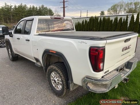 Used 2022 GMC Sierra 2500 Pro w/ Convenience Package AWD/4WD image 4