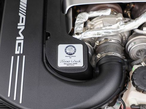 Used 2018 Mercedes-Benz C 63 AMG Sedan image 14