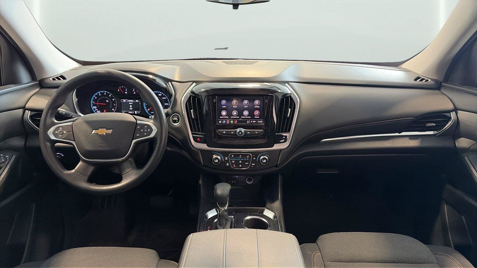 Used 2021 Chevrolet Traverse LS FWD image 11
