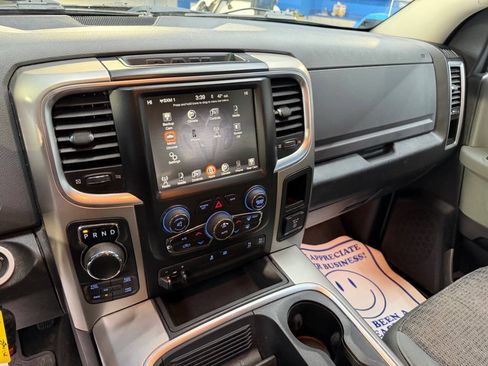 Used 2017 RAM 1500 Big Horn AWD/4WD image 23