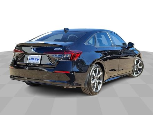 Used 2025 Honda Civic Sport Touring image 8