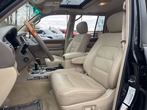 Used 2006 Lexus LX 470 4WD image 5