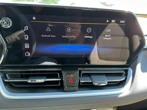 Used 2025 Chevrolet TrailBlazer LT FWD image 25