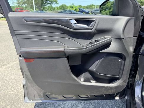 Used 2024 Ford Escape ST-Line FWD image 14