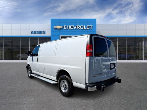 Certified 2024 GMC Savana 2500 w/ Driver Convenience Package RWD image 7