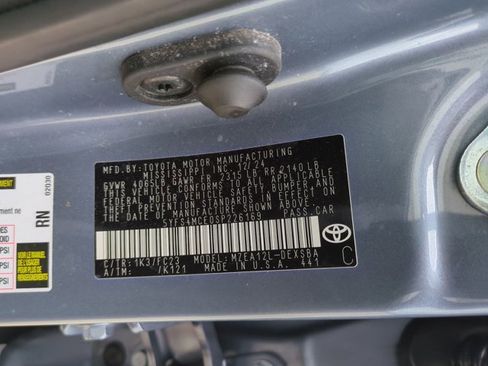 Used 2025 Toyota Corolla SE FWD image 15